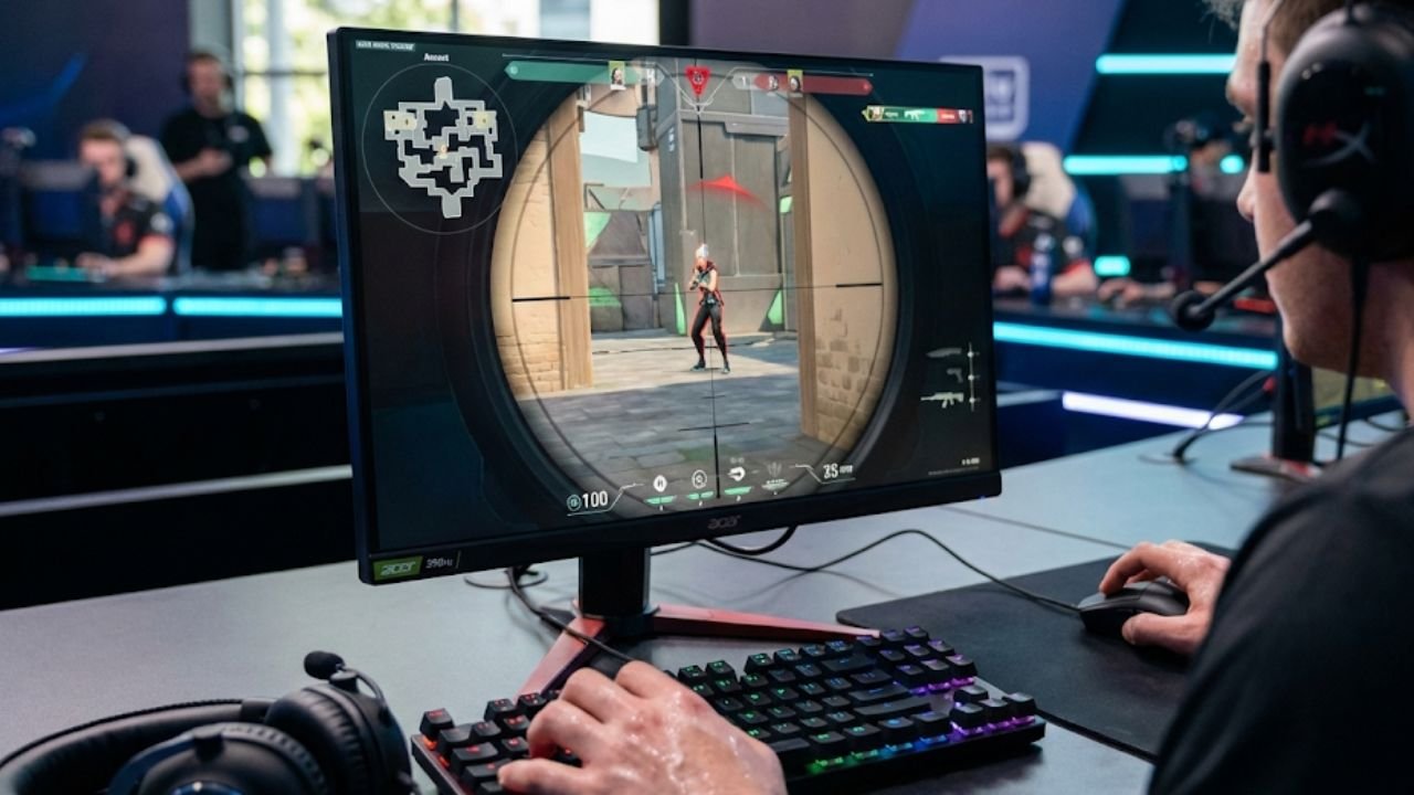 Review Acer Nitro XV252QF Pengalaman bermain Valorant mulus tanpa ghosting di monitor Acer Nitro 390Hz.